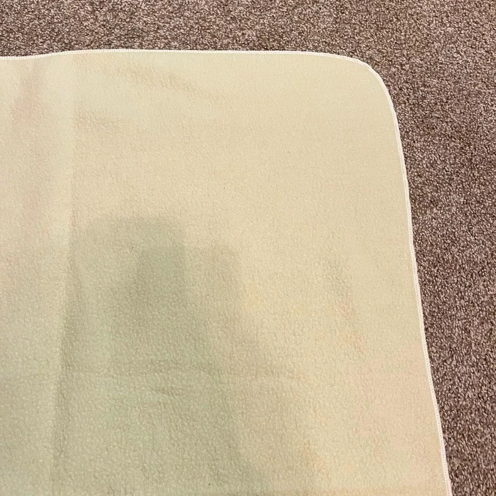 Vintage Carters Emu Namae John Lennon Dog Clown Circus Yellow Fleece Blanket USA